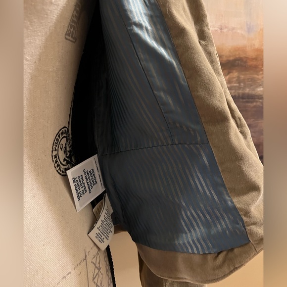 Old Navy velvet jacket w/ rhinestone buttons - Picture 8 of 12